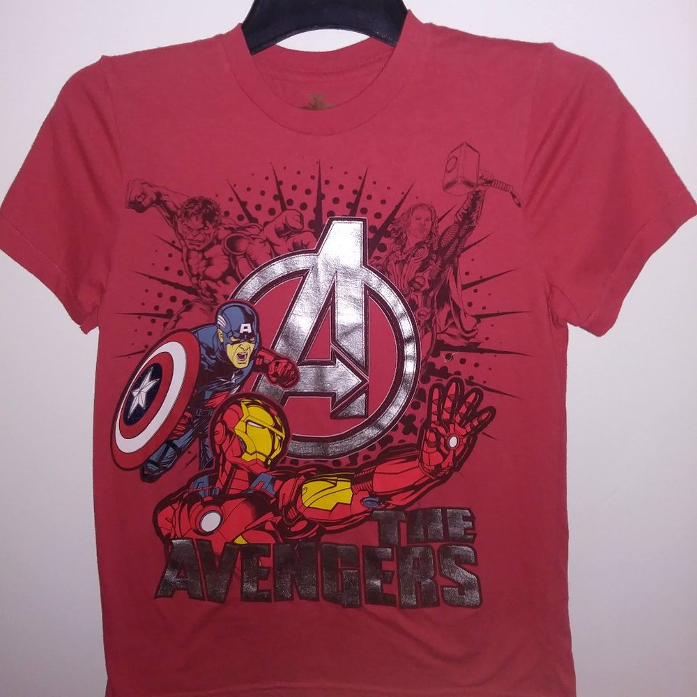 Epic Threads The Avengers Youth T Shirt Sz XL18/20